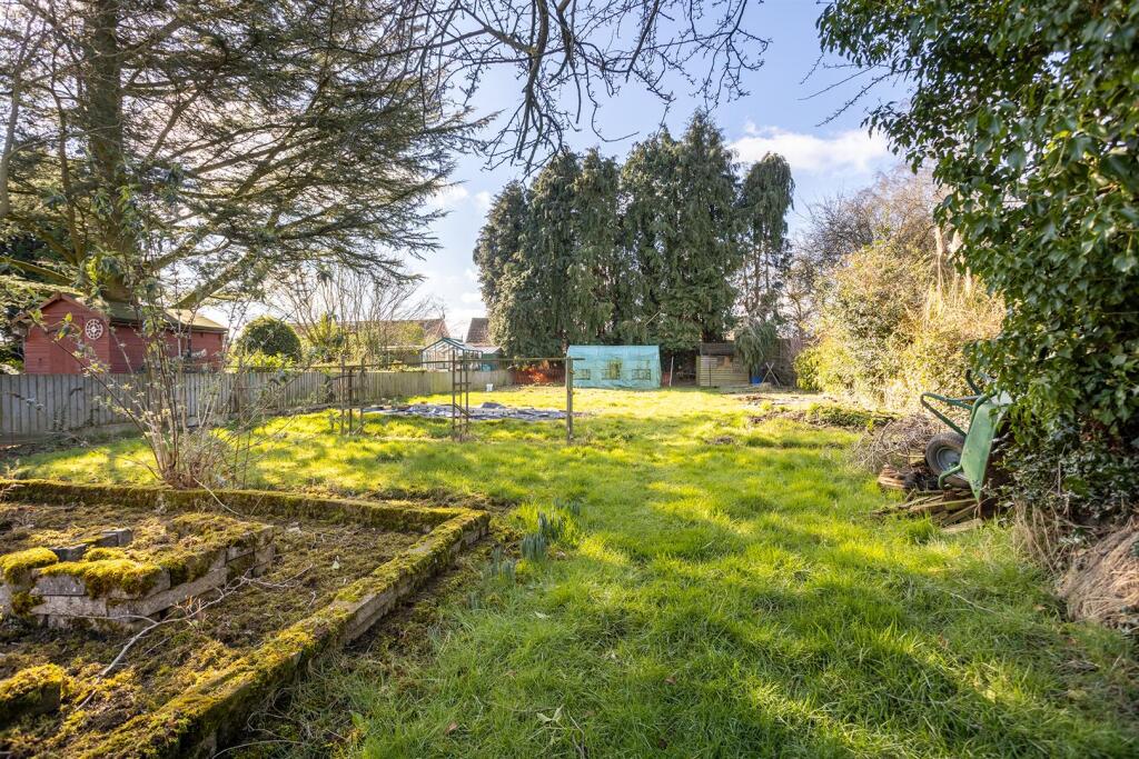 10 St Marys Road, Lutterworth