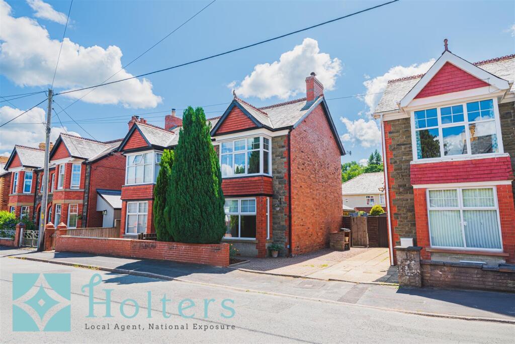 20 Ifron Road, Builth Wells-24.jpg