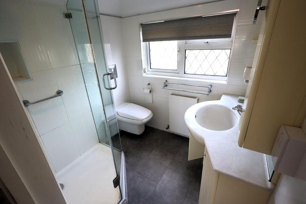 1st Floor En-Suite