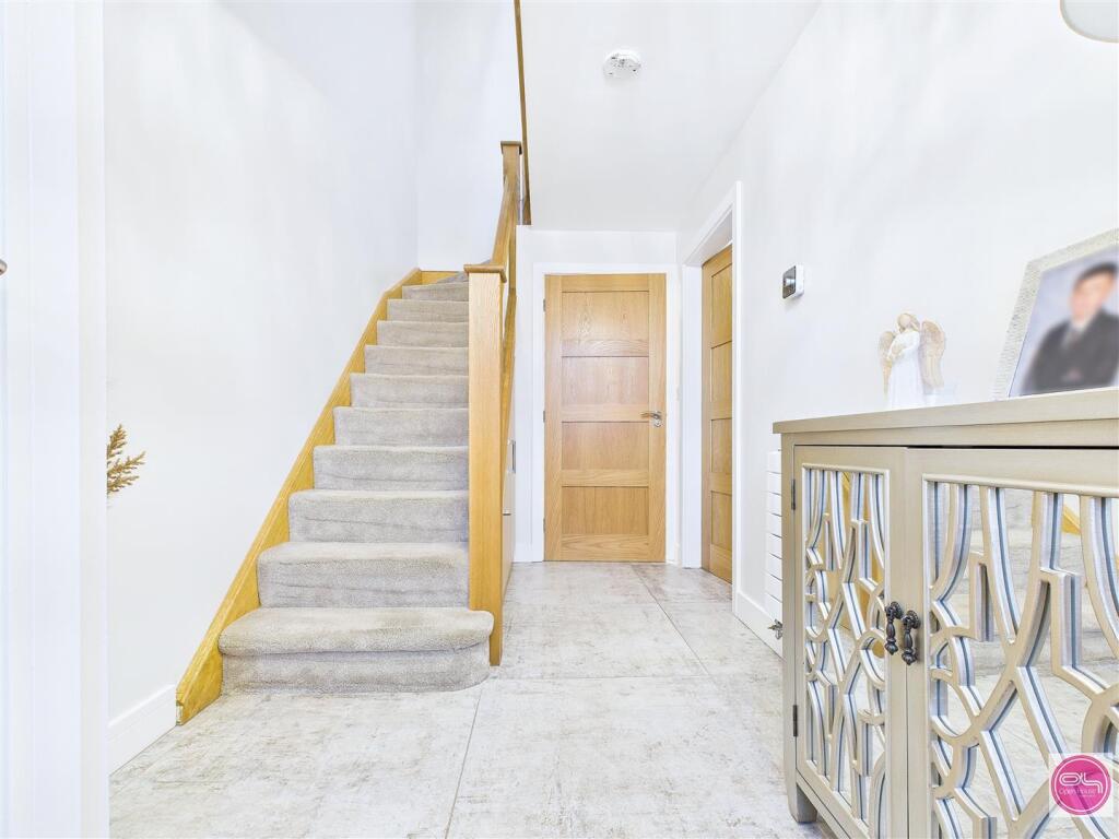 Cranfield Avenue, Church Gresley (2).jpg