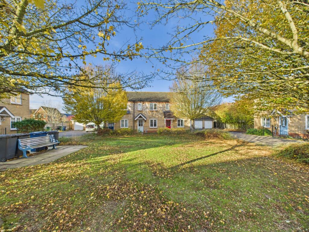 Front view of home
