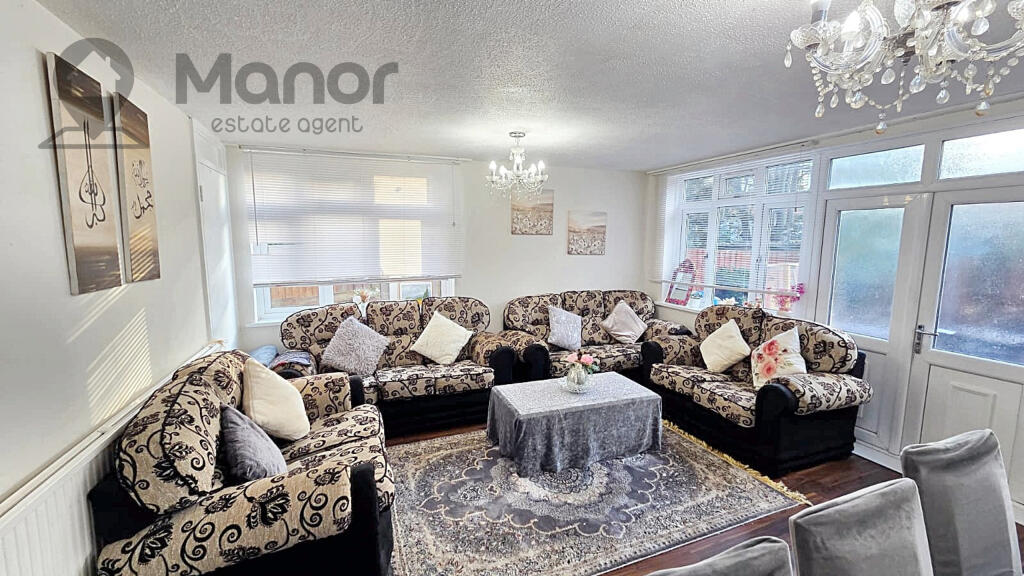 WhatsApp Image 2025-11-19 at 11.34.22