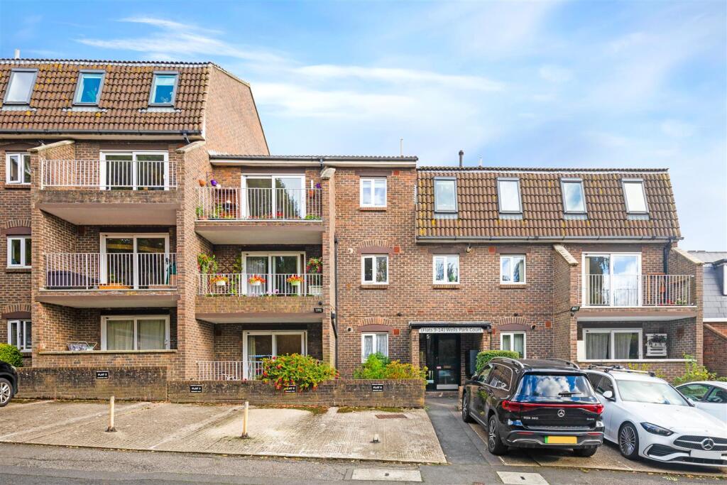 15-9ffa84569-Propworld-JJ-Wells Park Court-4.jpg