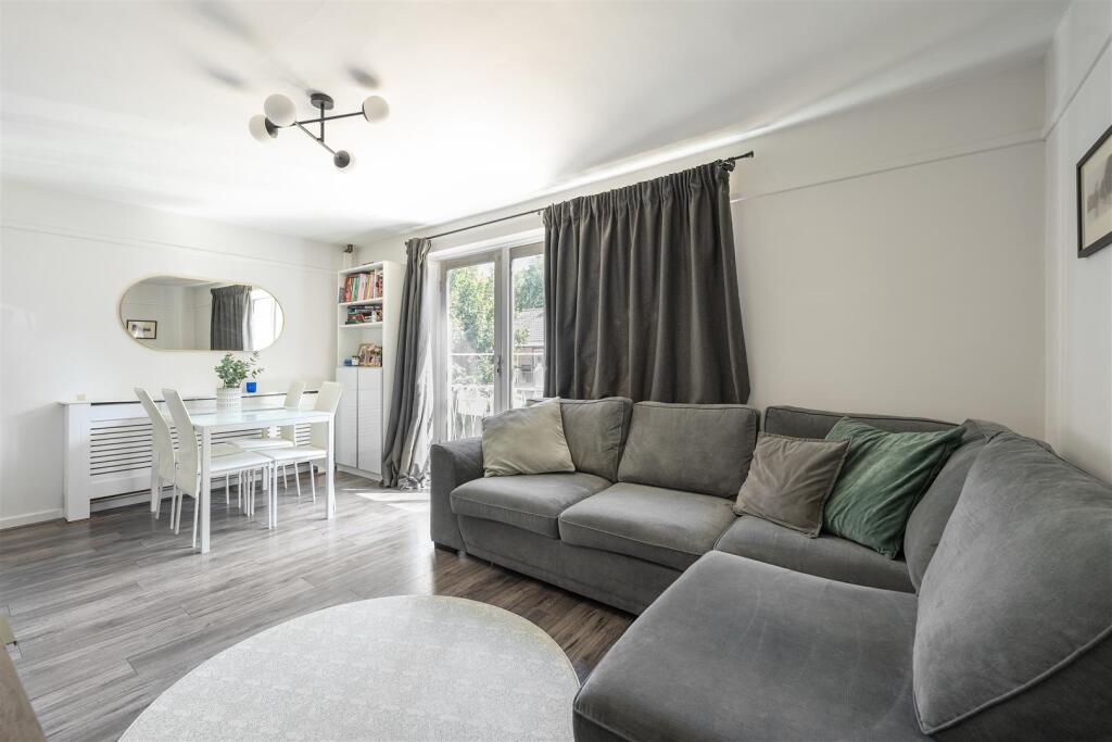 Living-ARea-2.jpg