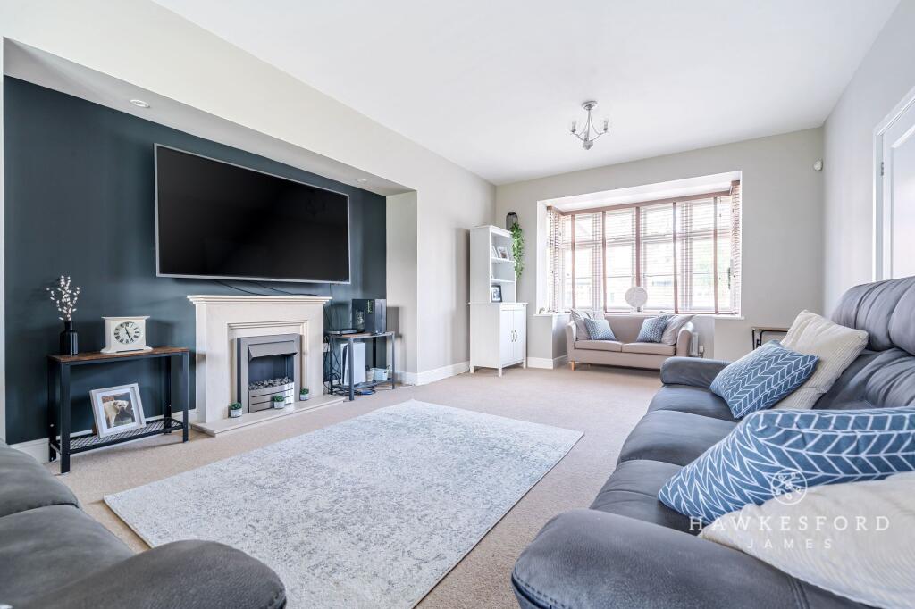 Kingsborough Drive, Eastchurch - Lounge