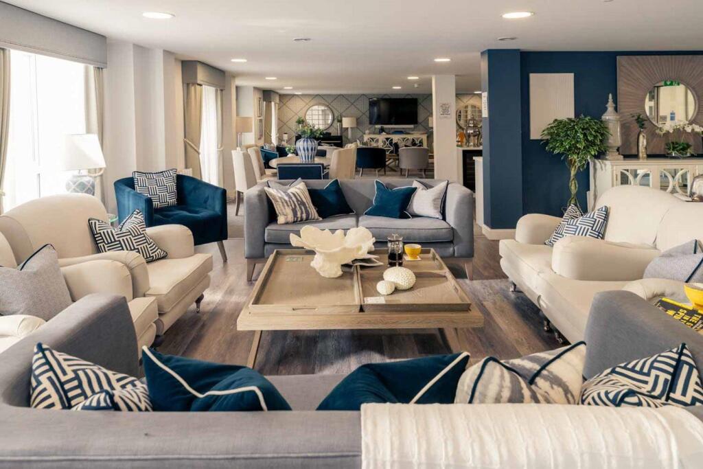 Herriot Gardens Communal lounge.jpg