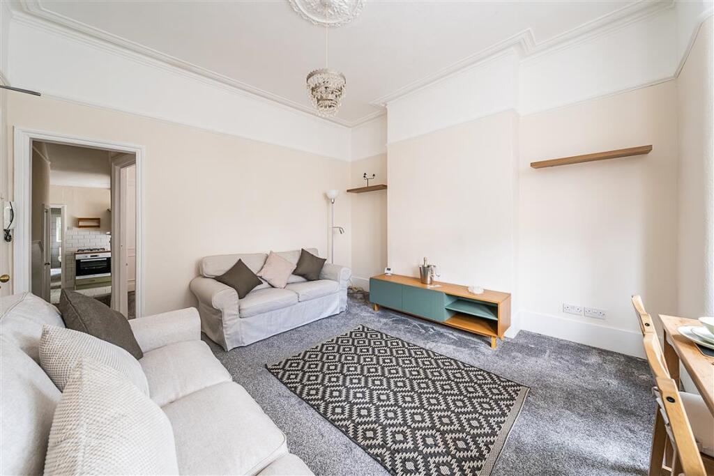 Flat-A-34-Bickers...