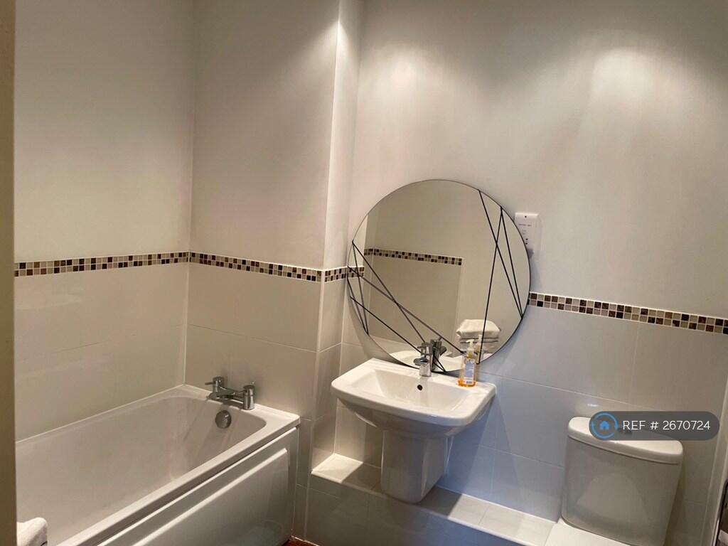 Common Bath