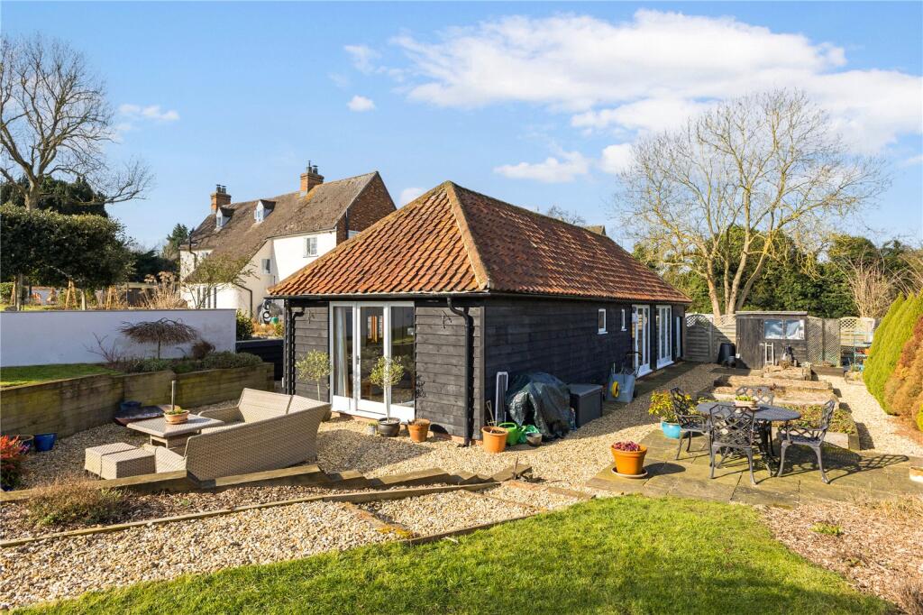 Annexe Rear