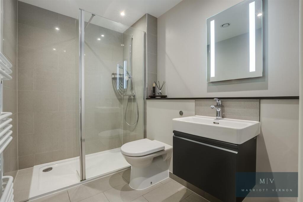 Chalkhurst Court F4 MV-10.jpg