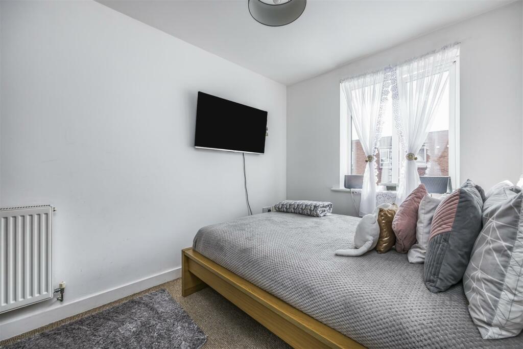 Flat 9, 43-45 Elm Grove, Southsea-PorticoMarketing