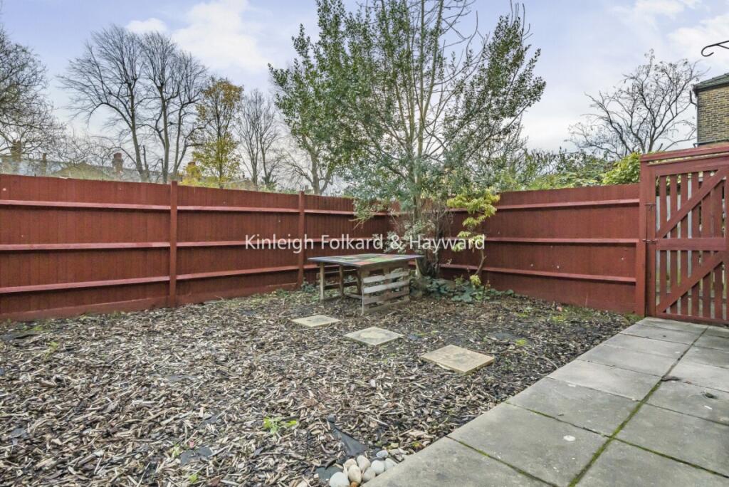 0cb5d3ae-c89b-4d16-9