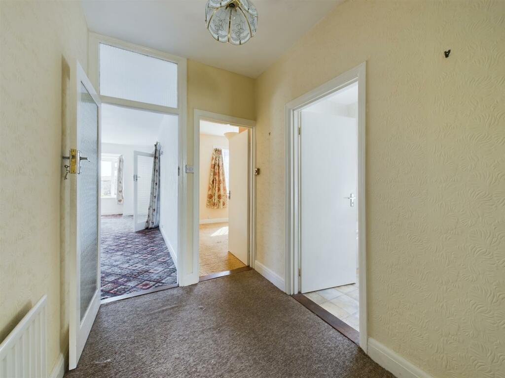 Hall.jpg
