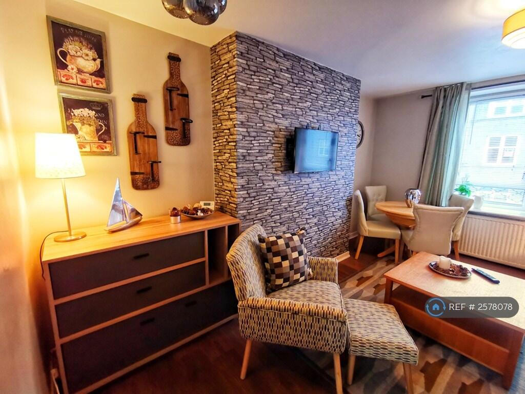 Living Room - Sideboard For Storing Tableware