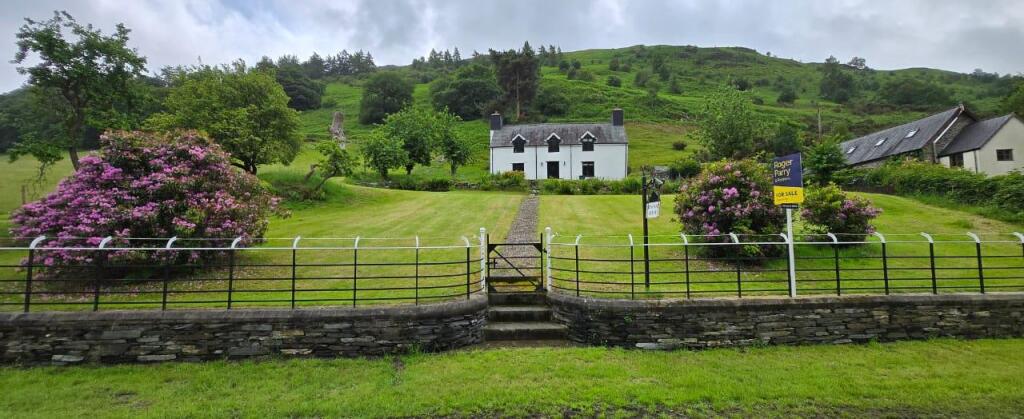 WhatsApp Image 2025-06-14 at 15.07.37 (2).jpeg