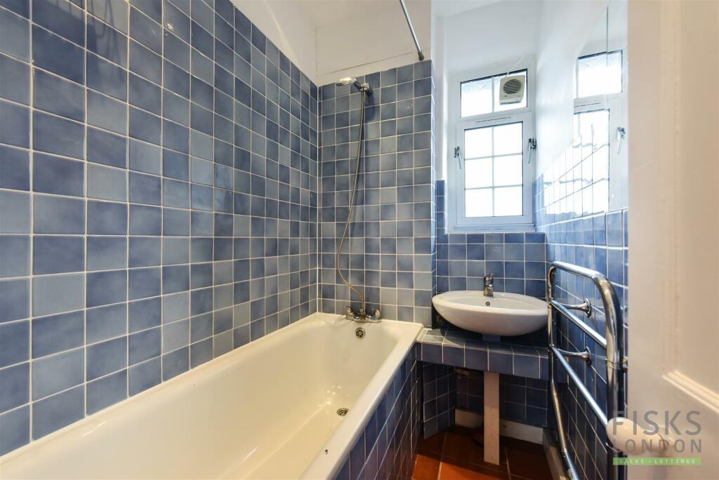 Flat 31 Hilliard House (4).JPG