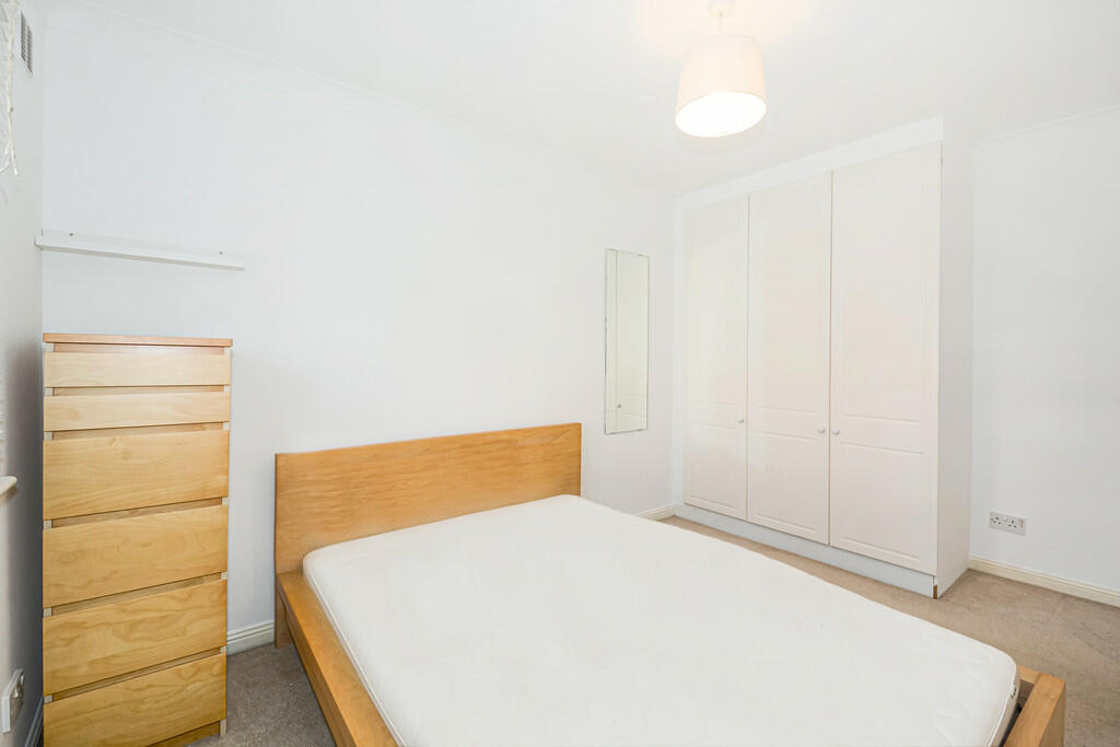 Flat 164, 20 Ross...