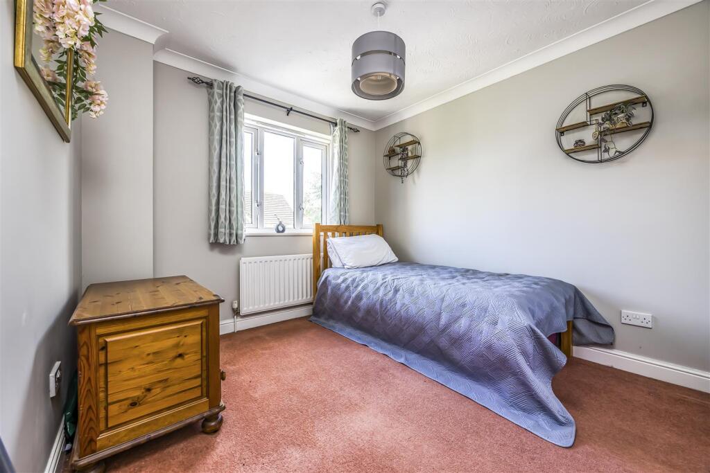 22 Fraser Gardens, Southbourne-PorticoMarketing-Ne