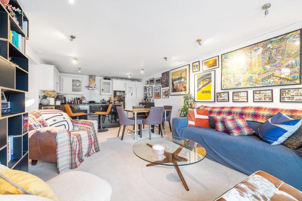 Open Plan Reception (1).JPG