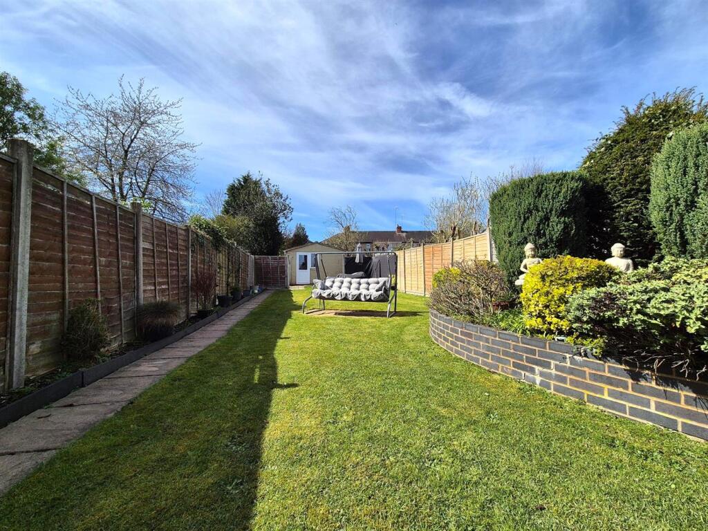 Sunny Rear Garden