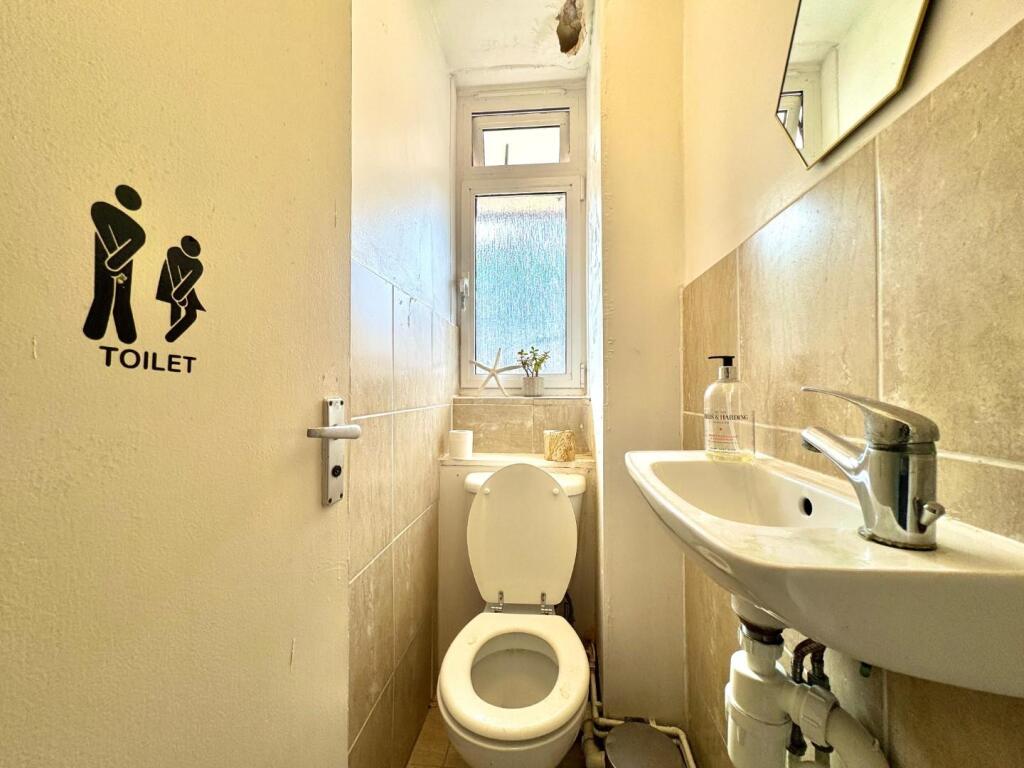 WhatsApp Image 2025-07-02 at 15.47.12 (1).jpeg