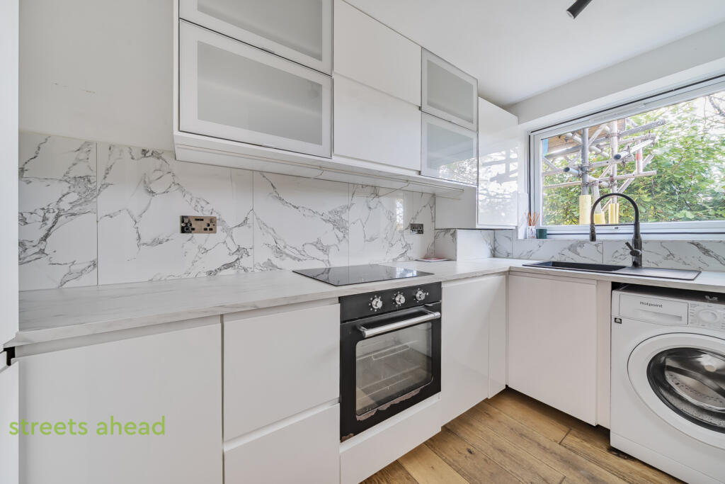 4fe7f5f8-e98a-439...