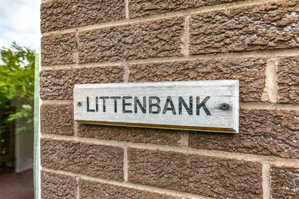 Littenbank Melrose 07.JPG