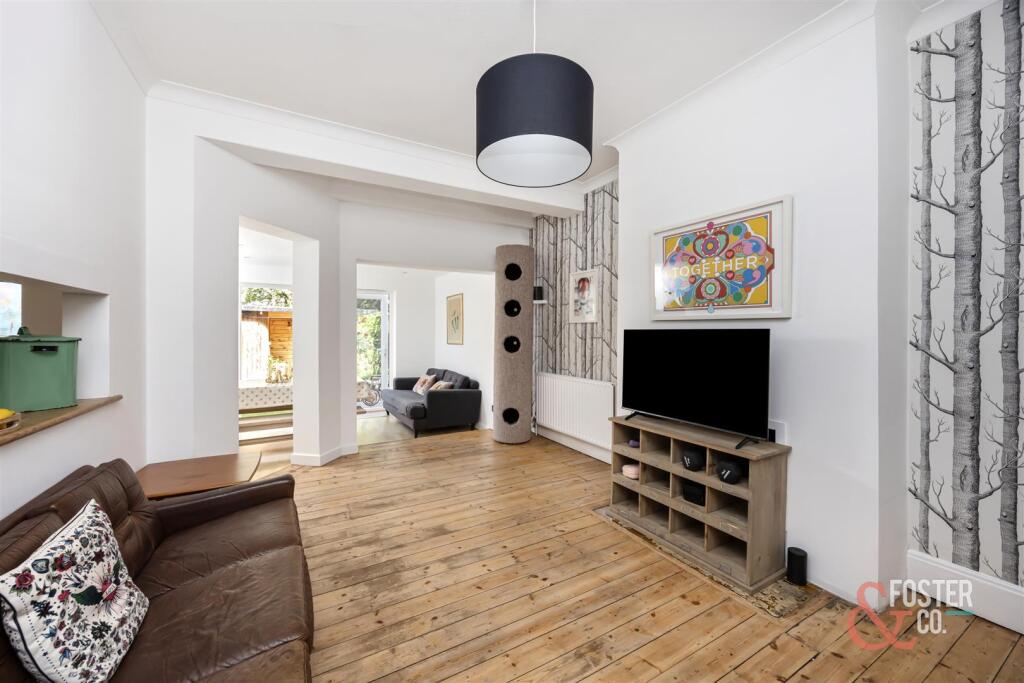 Burton VIllas, 6-013.jpg