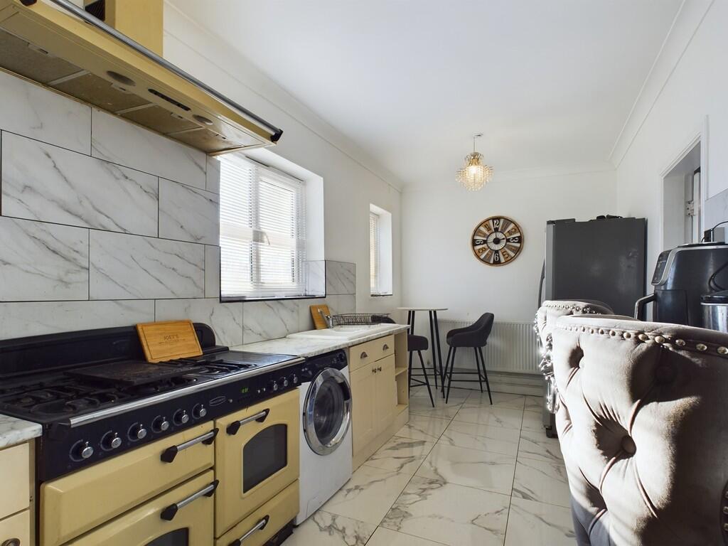 CAM01835G0-PR0138...