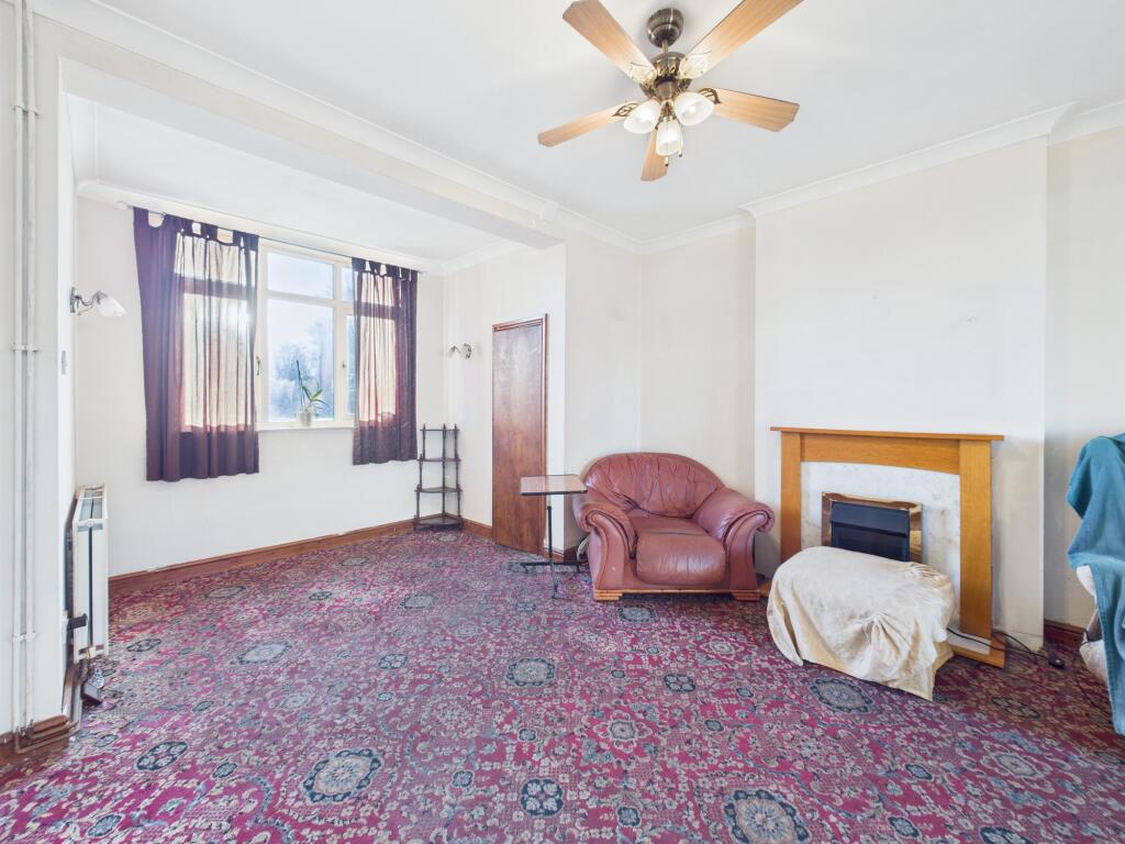 Living/Dining Room