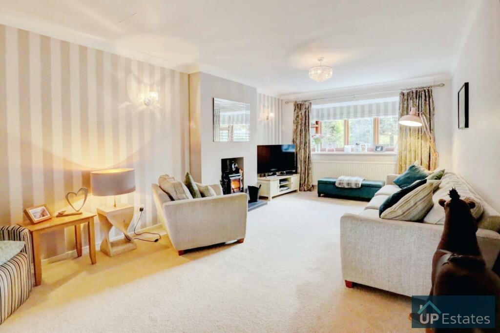 Spacious Lounge