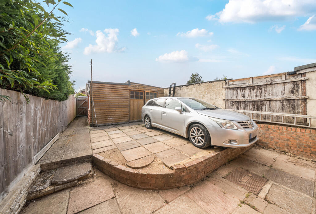 1344763-1-68a831e...