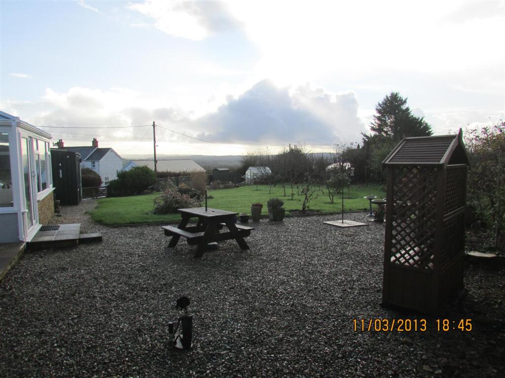GRAVELLED AREA