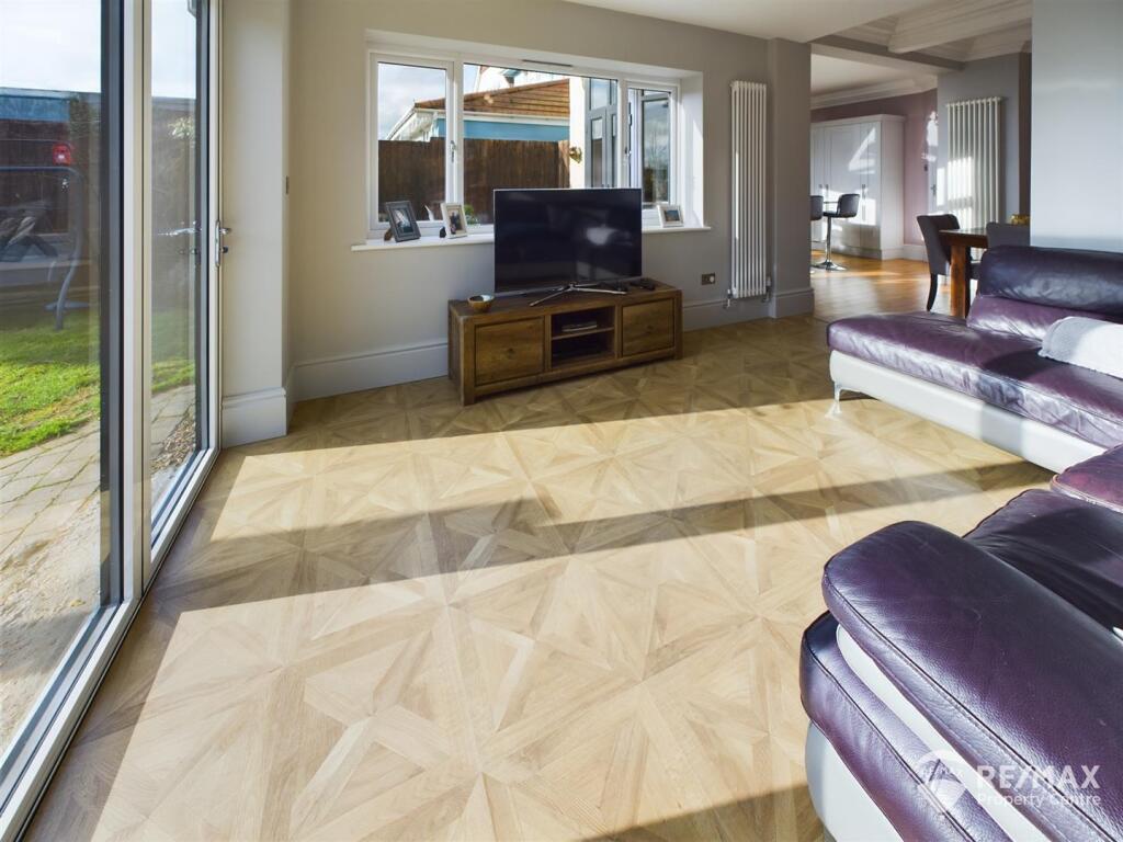 Family Room (2).jpg