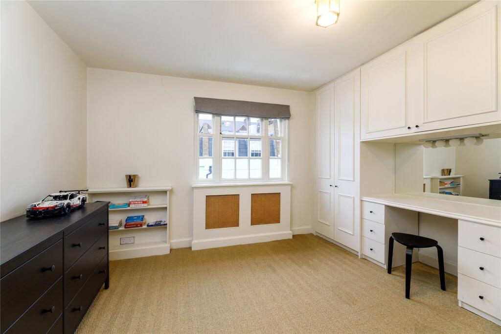 guest bedroom