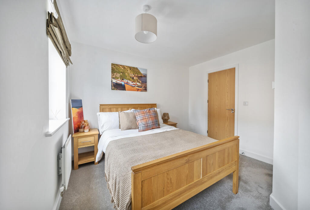 1362746-17-68e7b8...