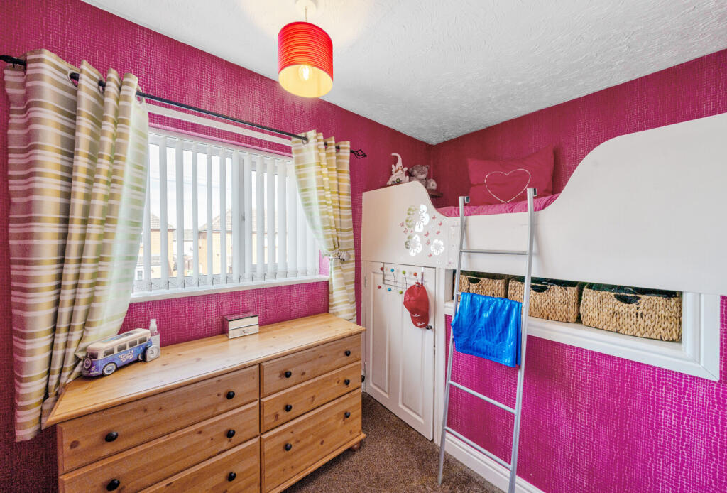 1318142-15-6867a1...