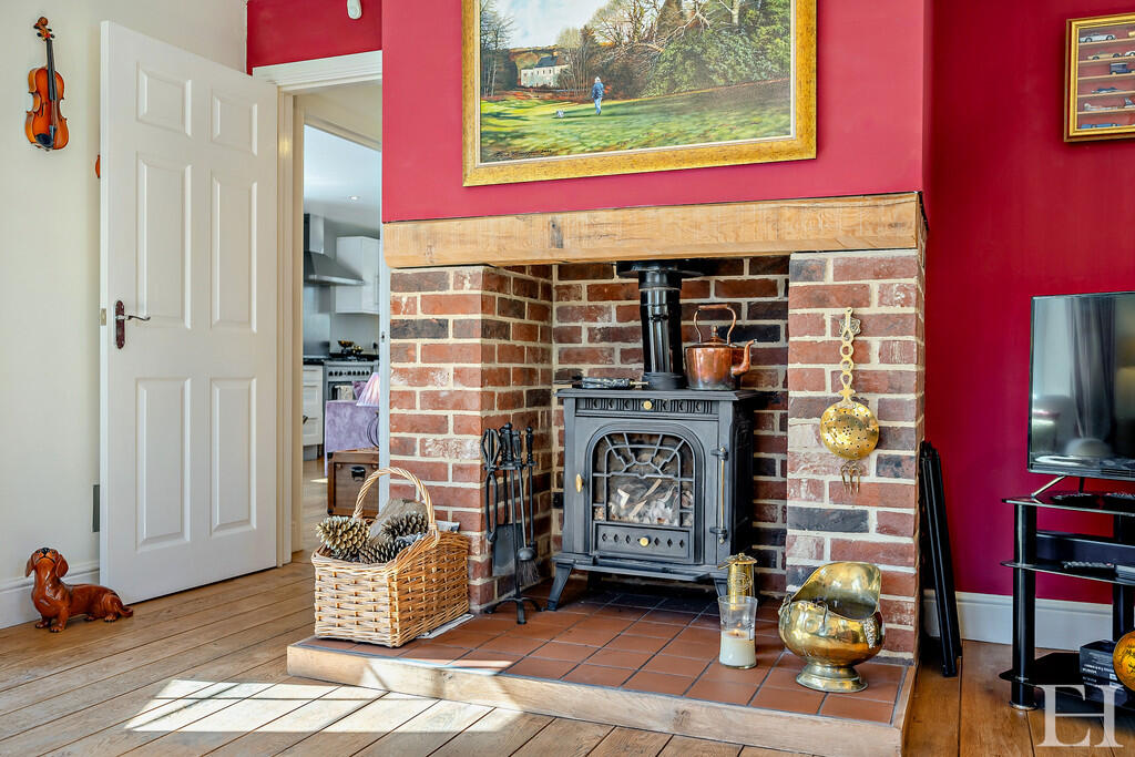 8643242-interiorW...