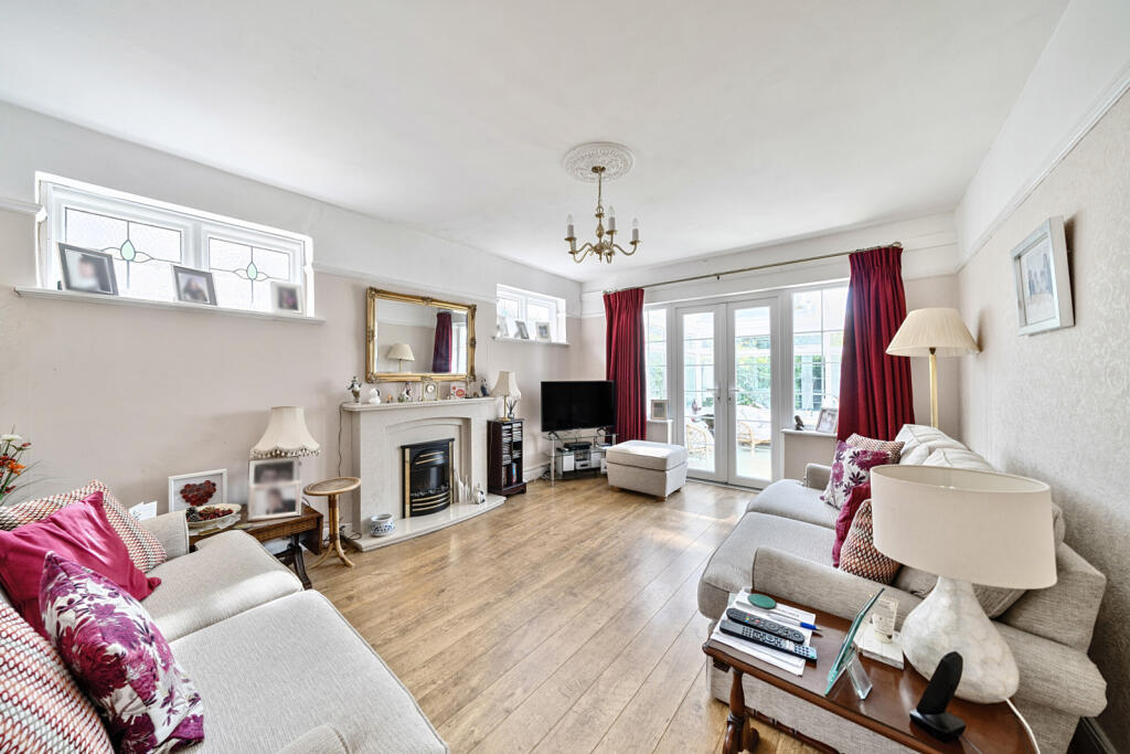 1311318-4-6851b6a...