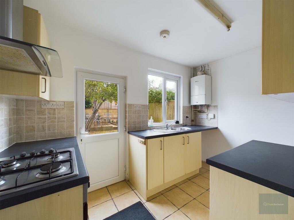 CAM02558G0-PR0231-ST