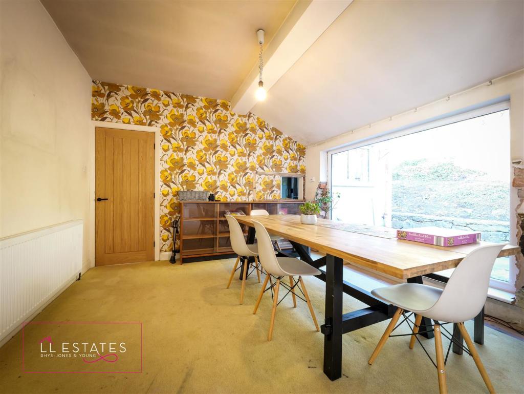117 Cwm Road-46.jpg