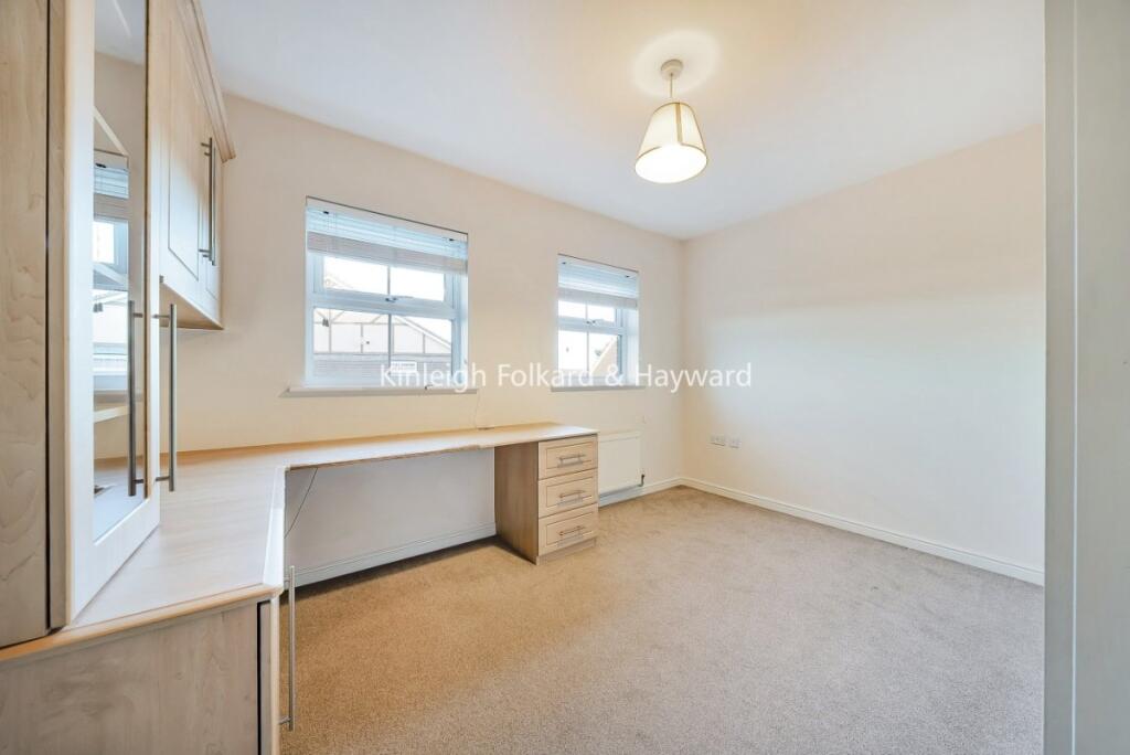 2nd Bedroom