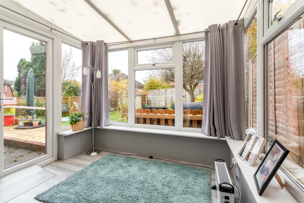 279 Carden Avenue-4.jpg