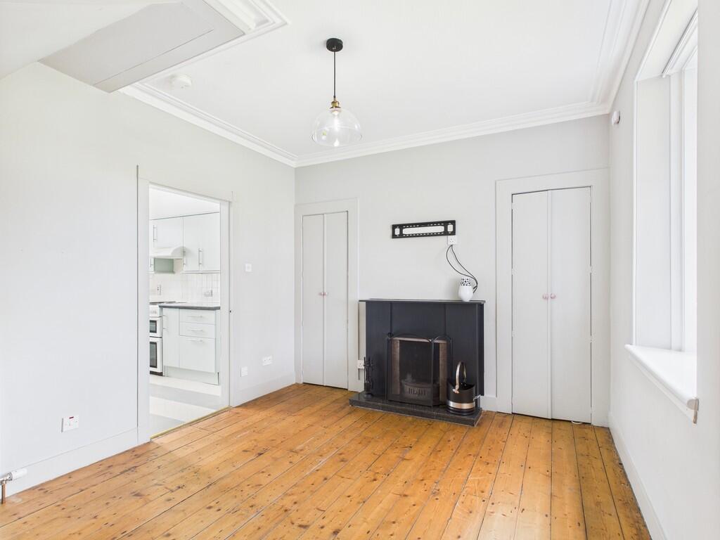 CAM05526G0-PR0005...