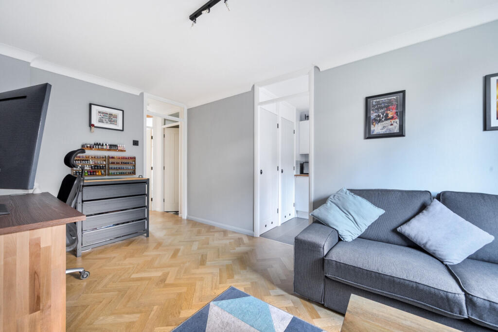 1393070-10-694520...