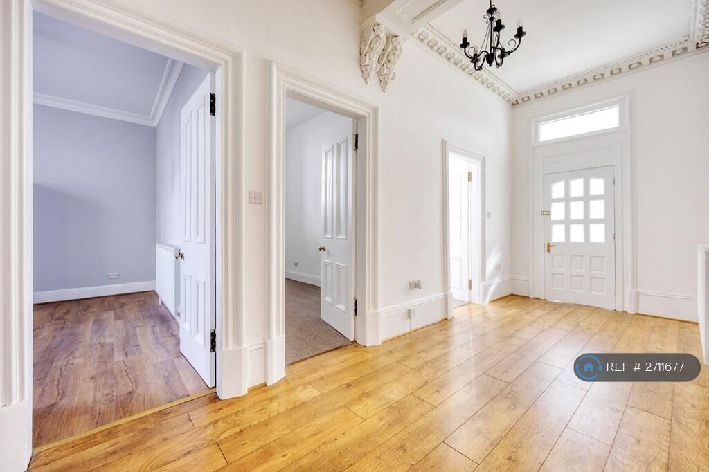 Hallway To Lounge And Bedroom