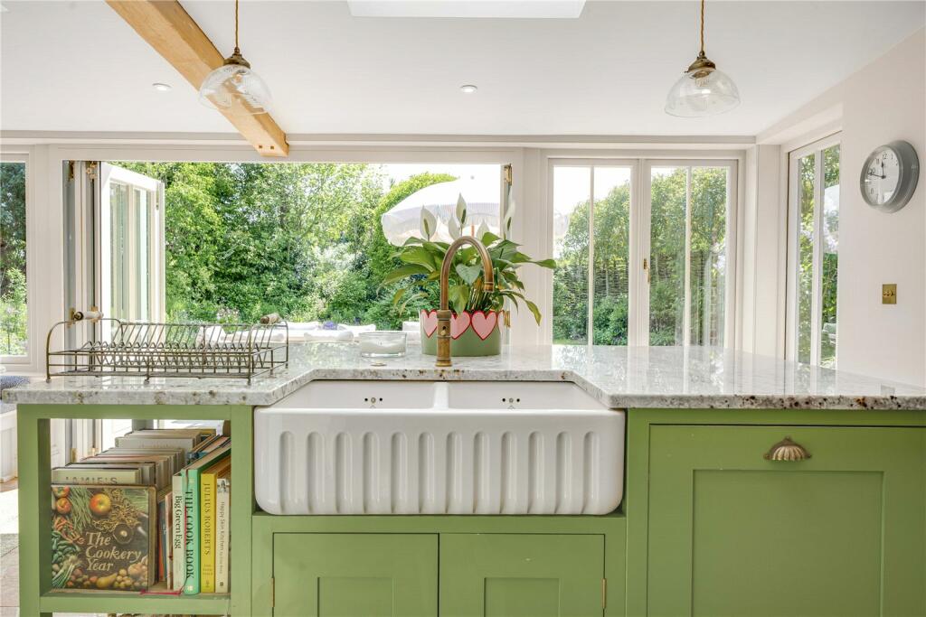 Butler Sink
