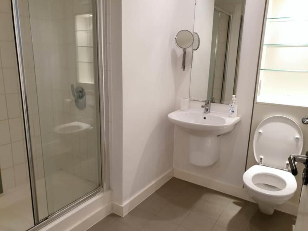 Ensuite