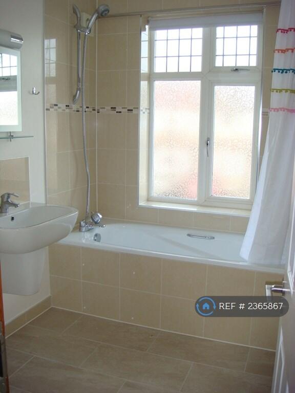 First Floor Family Bathroom