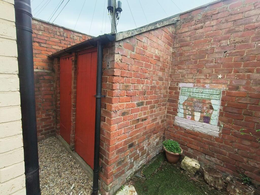 back yard storage.jpg